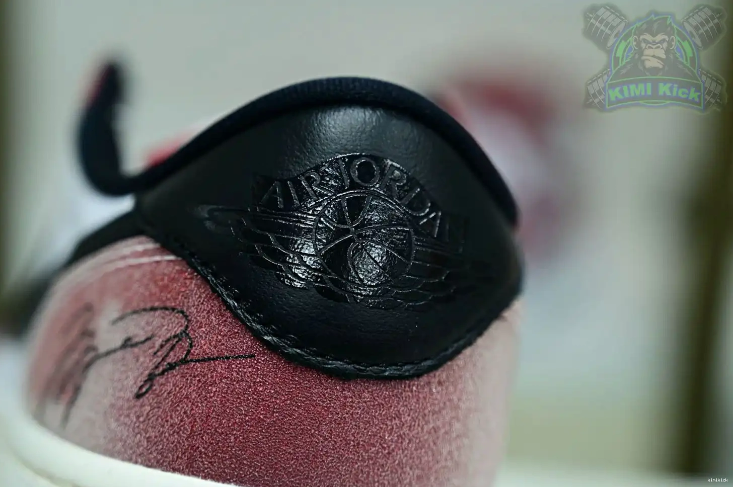Jordan Air Kimikick OG Jordan1 Trophy x Low Room 0604
